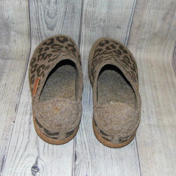 TAOS Convertawool Tan Leopard Print Wool Slippers Womens Size 9-9.5 EU 40 - Picture 5 of 7